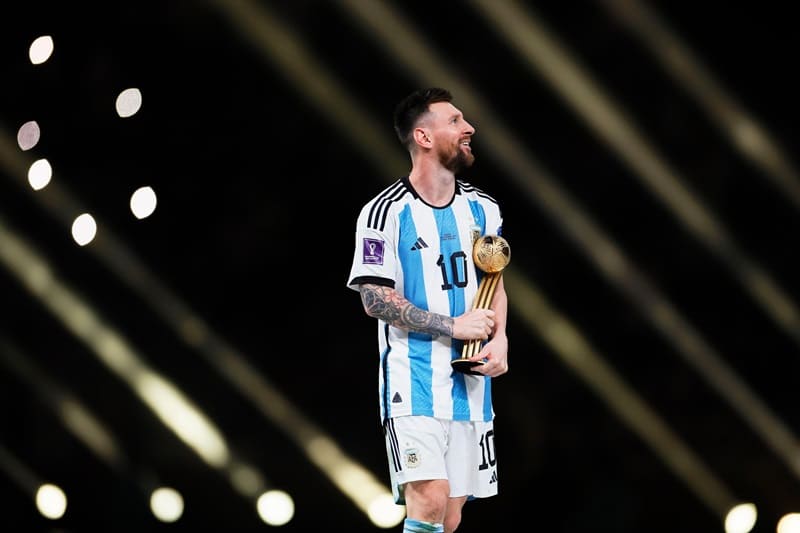 Lionel Messi - Đôi chân tài năng bóng đá thế giới